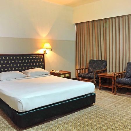 Hotel Banyuwangi Sintera Джакарта Екстериор снимка