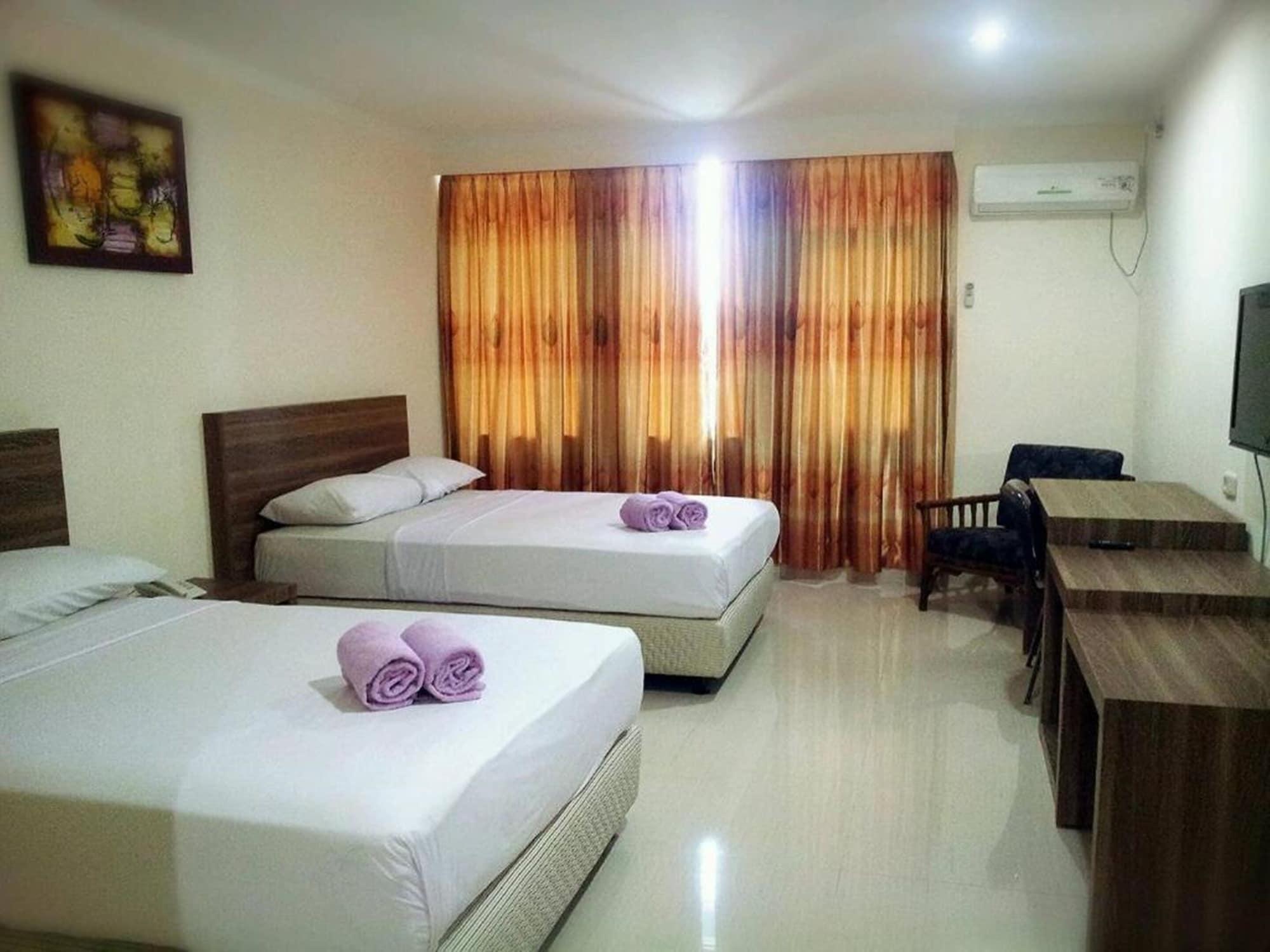 Hotel Banyuwangi Sintera Джакарта Екстериор снимка