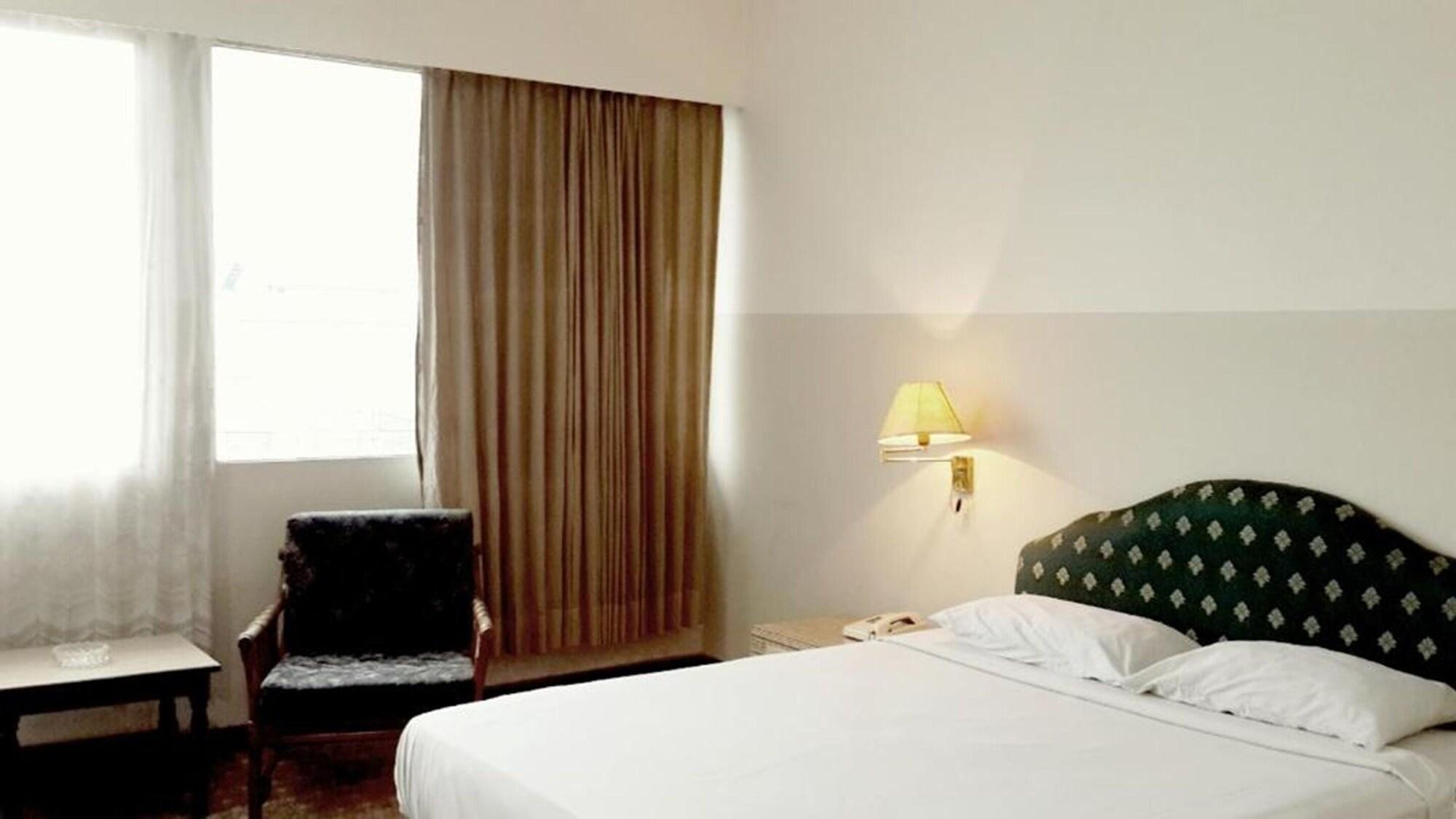 Hotel Banyuwangi Sintera Джакарта Екстериор снимка