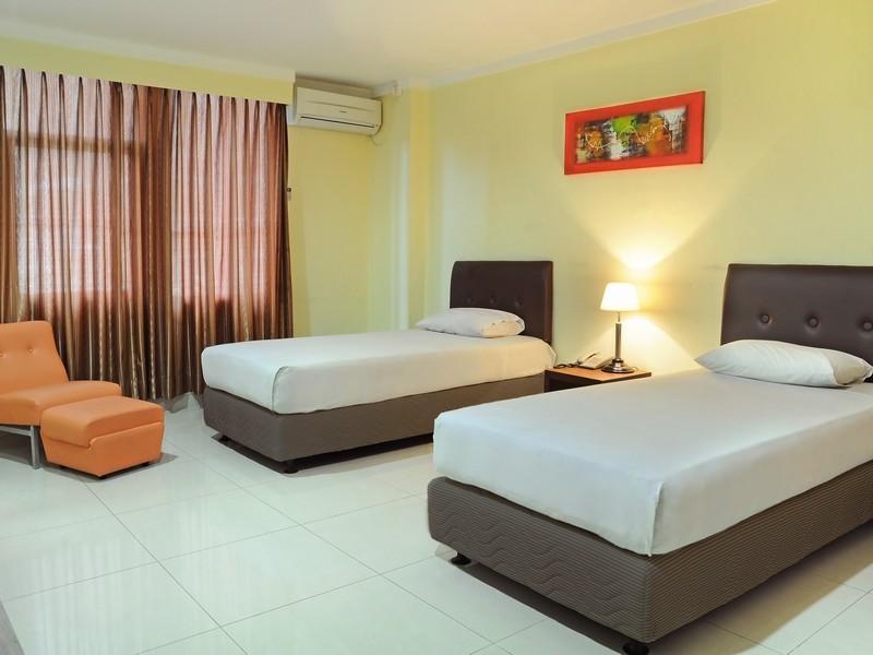 Hotel Banyuwangi Sintera Джакарта Екстериор снимка